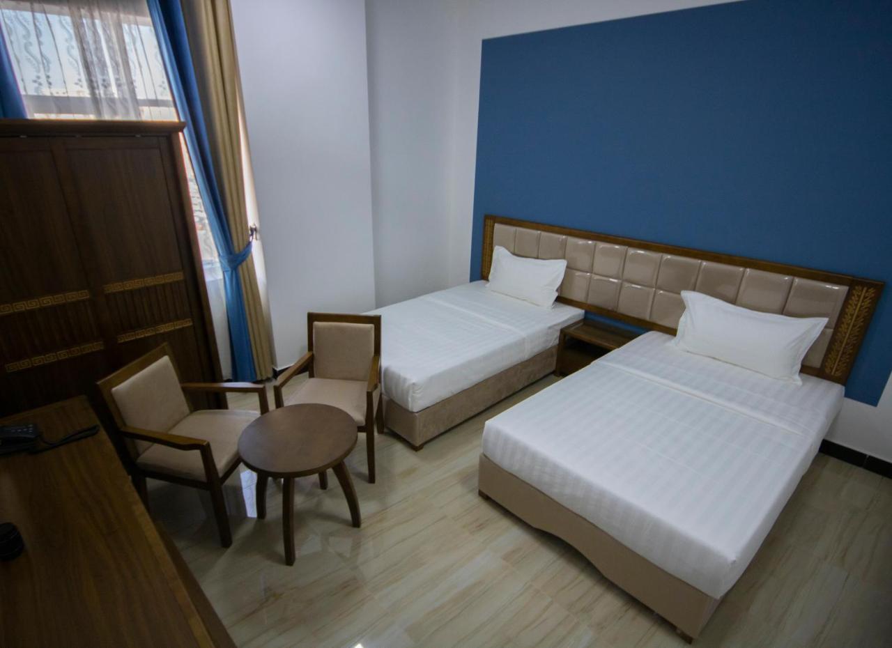 Home Station Hotel Маскат Экстерьер фото