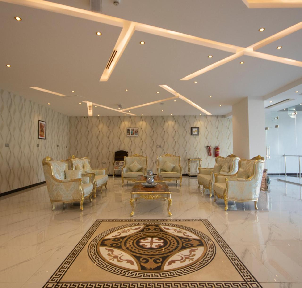 Home Station Hotel Маскат Экстерьер фото