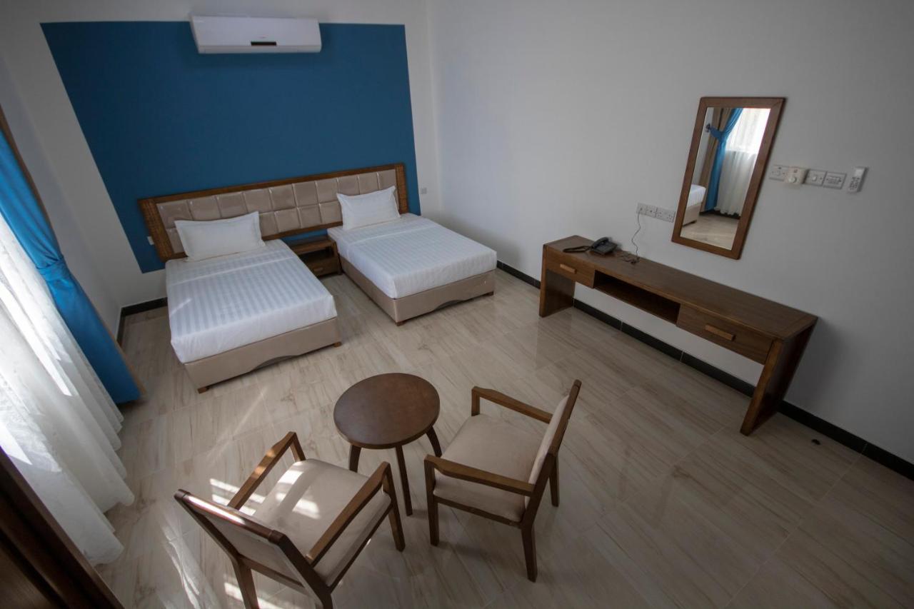 Home Station Hotel Маскат Экстерьер фото