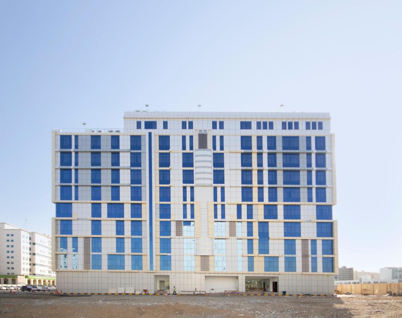 Home Station Hotel Маскат Экстерьер фото